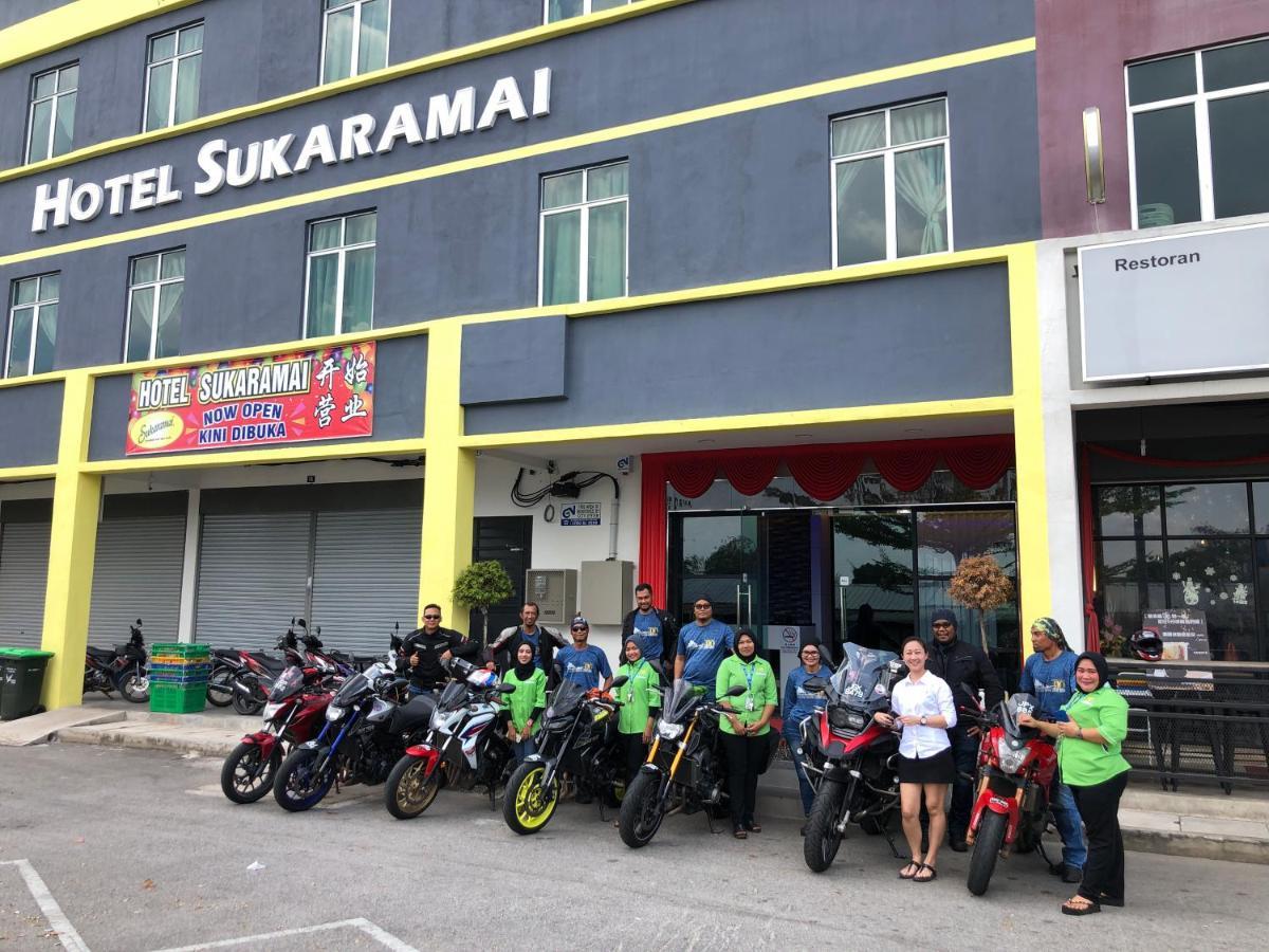 Hotel Sukaramai Kampung Gurun Exterior photo