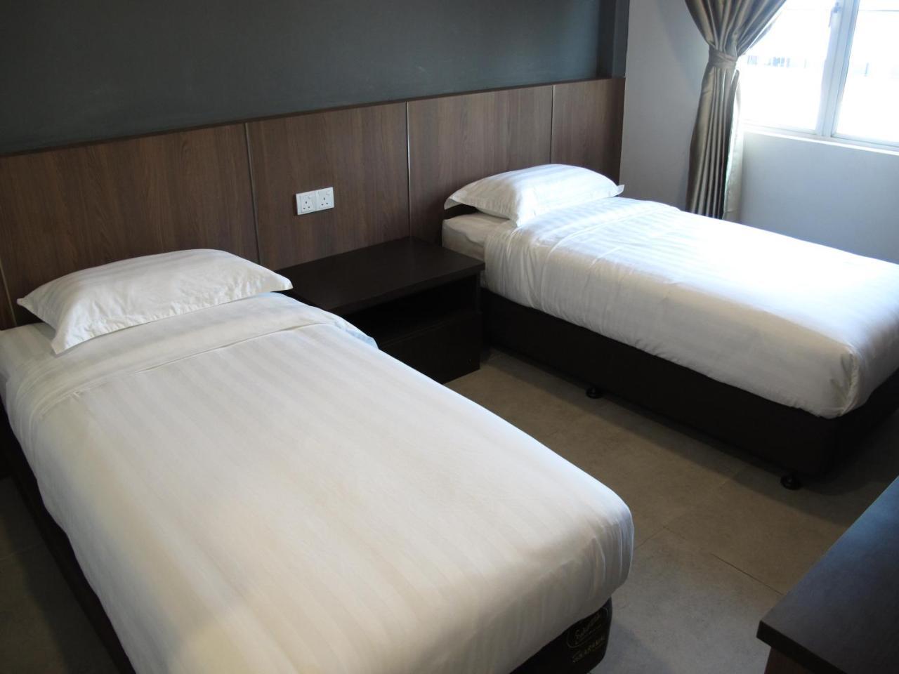Hotel Sukaramai Kampung Gurun Exterior photo