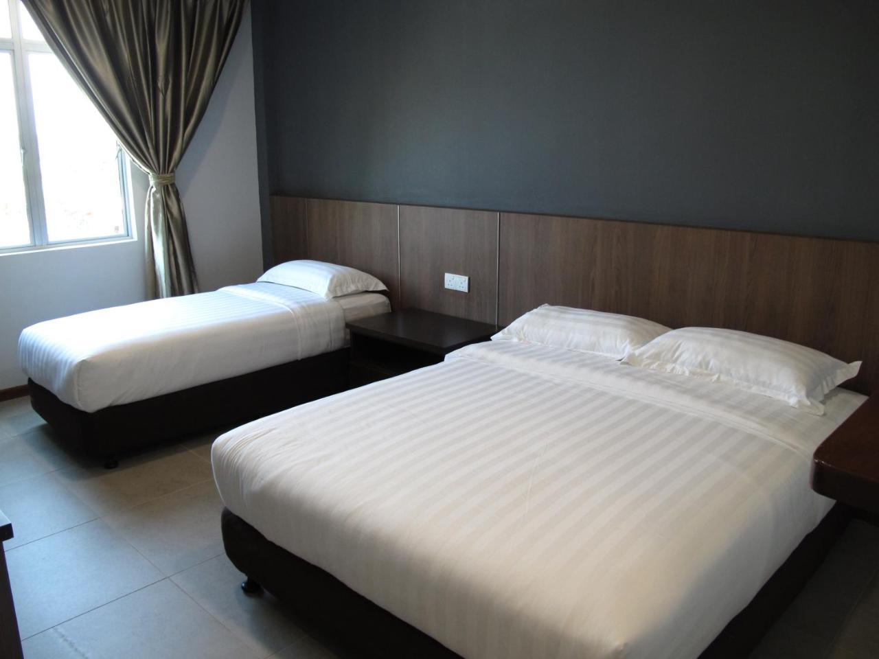 Hotel Sukaramai Kampung Gurun Exterior photo